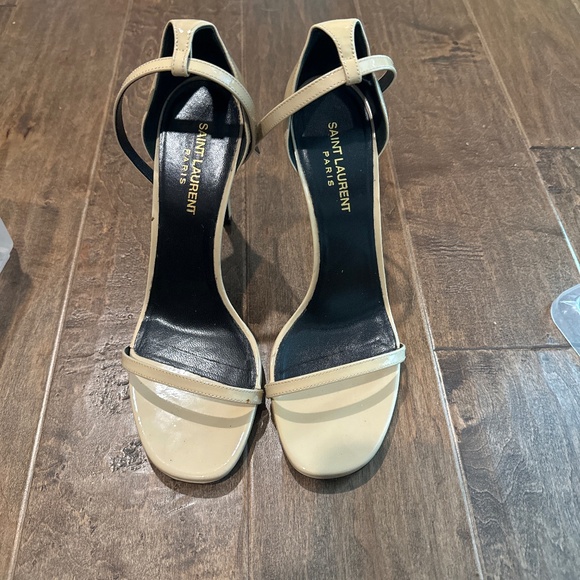 Saint Laurent heels size 39 - Picture 1 of 2